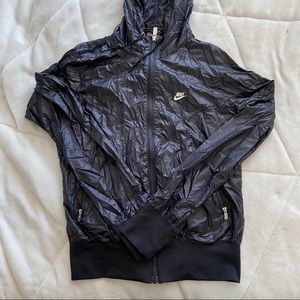 NIKE Crumpled windbreaker